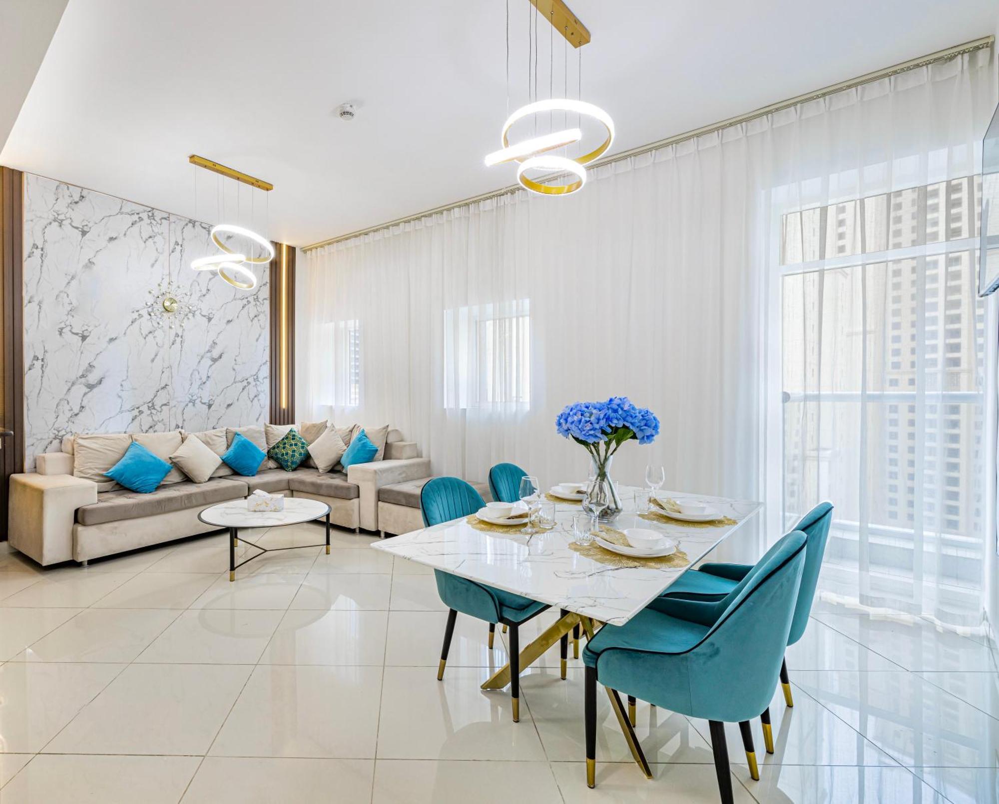 5 Star Serviced Apartment With Beach Access In The Heart Of Dubai Marina Free Welcome Gift Box Upon Arrival Exterior photo